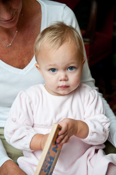 20101112Olivia_0014-600