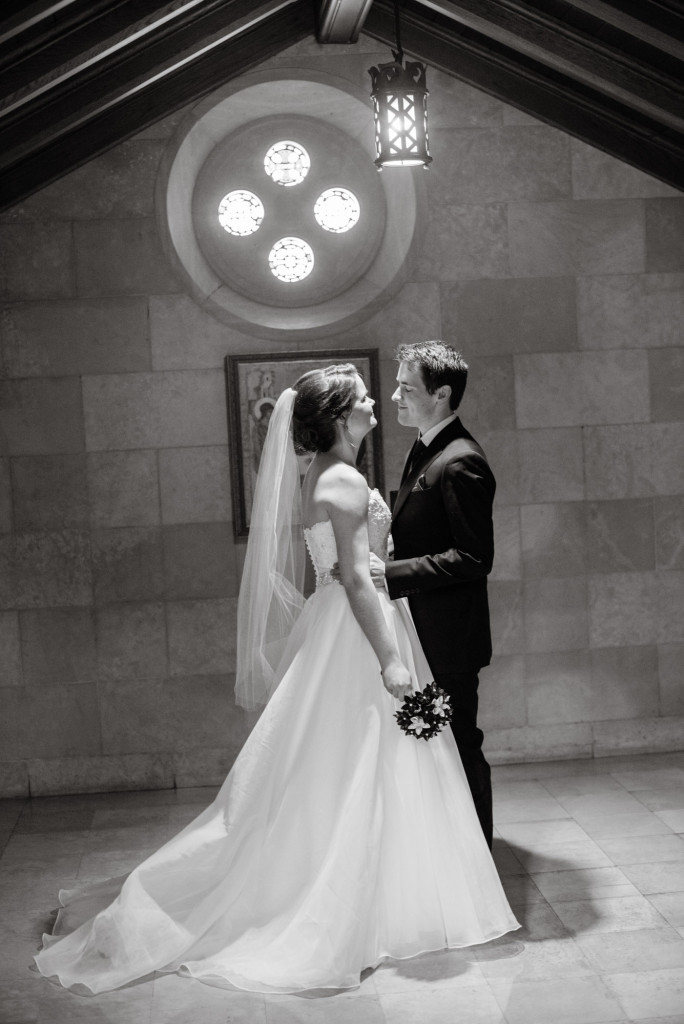 Christine and Ryan's winter wedding at St. Thomas More Church and Prestwick Golf Course