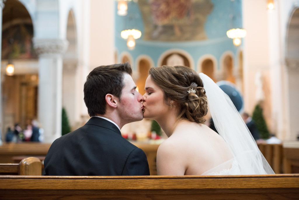 Christine and Ryan's winter wedding at St. Thomas More Church and Prestwick Golf Course