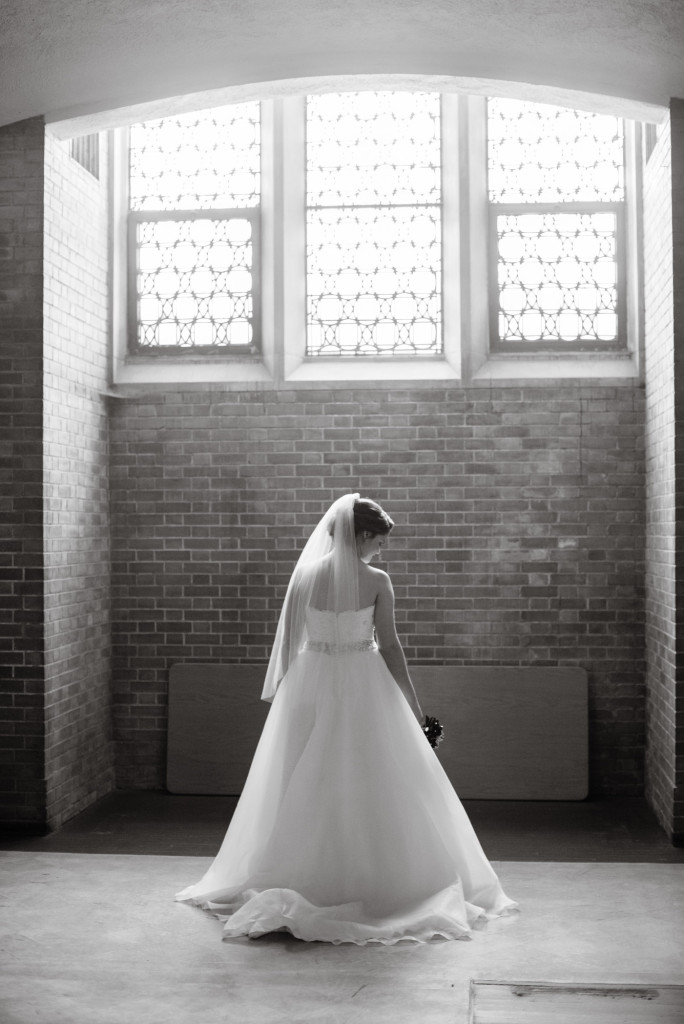 Christine and Ryan's winter wedding at St. Thomas More Church and Prestwick Golf Course