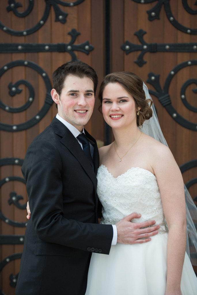Christine and Ryan's winter wedding at St. Thomas More Church and Prestwick Golf Course