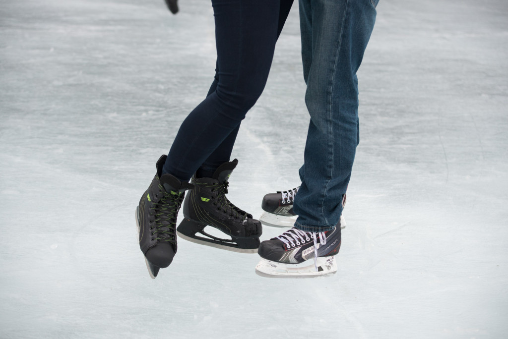 Michelle and Cody's winter engagement session at Centennial Lakes Park in Edina, MN