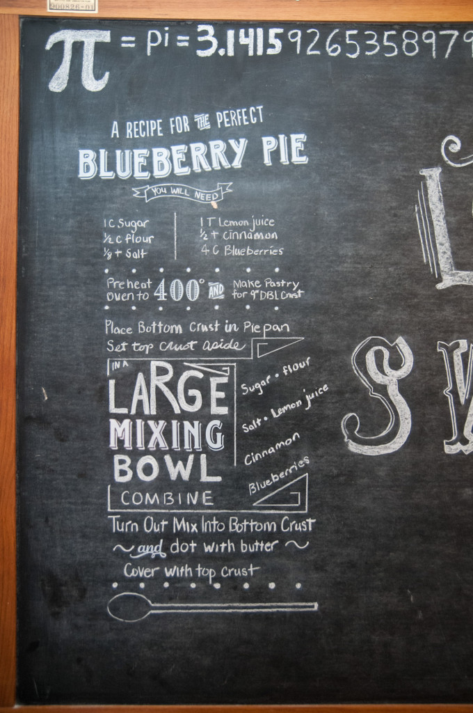 David and Mary's intimate winter Pi Day wedding