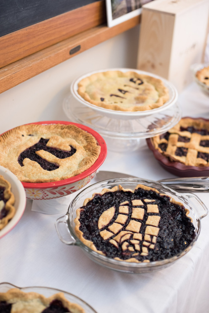 David and Mary's intimate winter Pi Day wedding