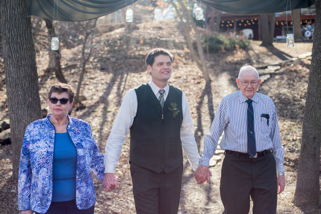David and Mary's intimate winter Pi Day wedding