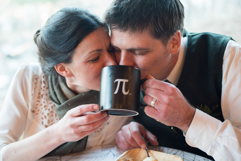 David and Mary's intimate winter Pi Day wedding
