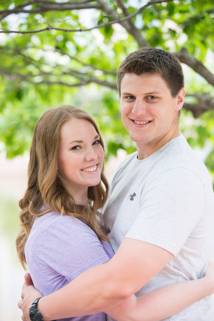 Amanda and Zach's summer engagement at Centennial Lakes Park