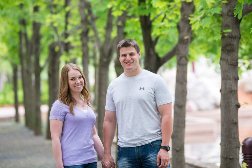 Amanda and Zach's summer engagement at Centennial Lakes Park