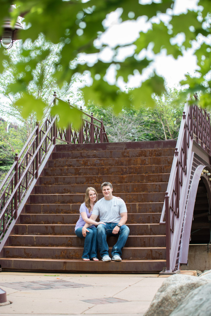 Amanda and Zach's summer engagement at Centennial Lakes Park