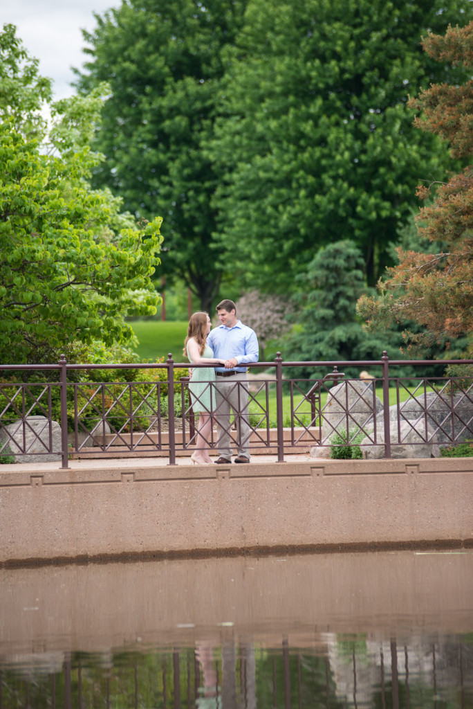 Amanda and Zach's summer engagement at Centennial Lakes Park