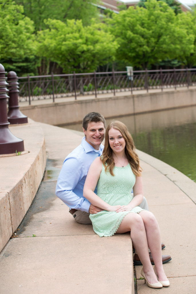 Amanda and Zach's summer engagement at Centennial Lakes Park