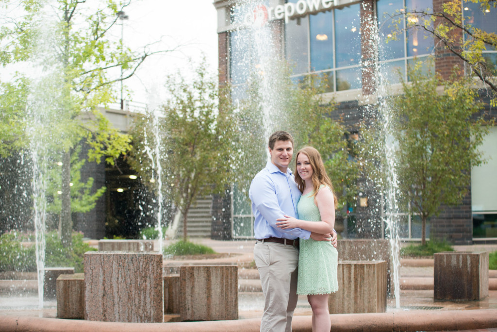 Amanda and Zach's summer engagement at Centennial Lakes Park