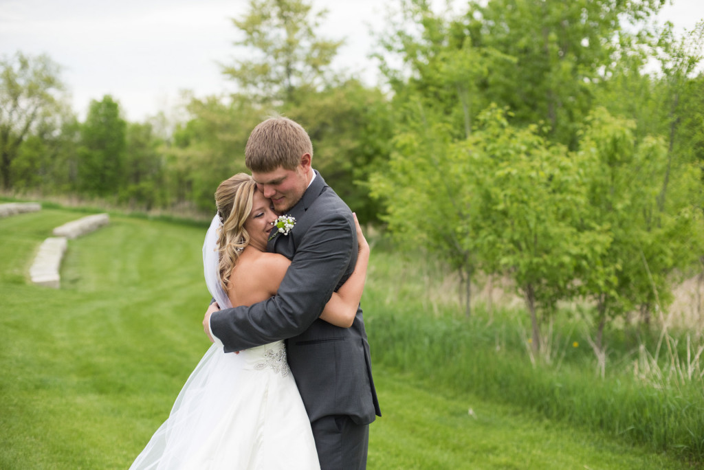 Danielle and Jared's spring wedding in Buffalo, MN