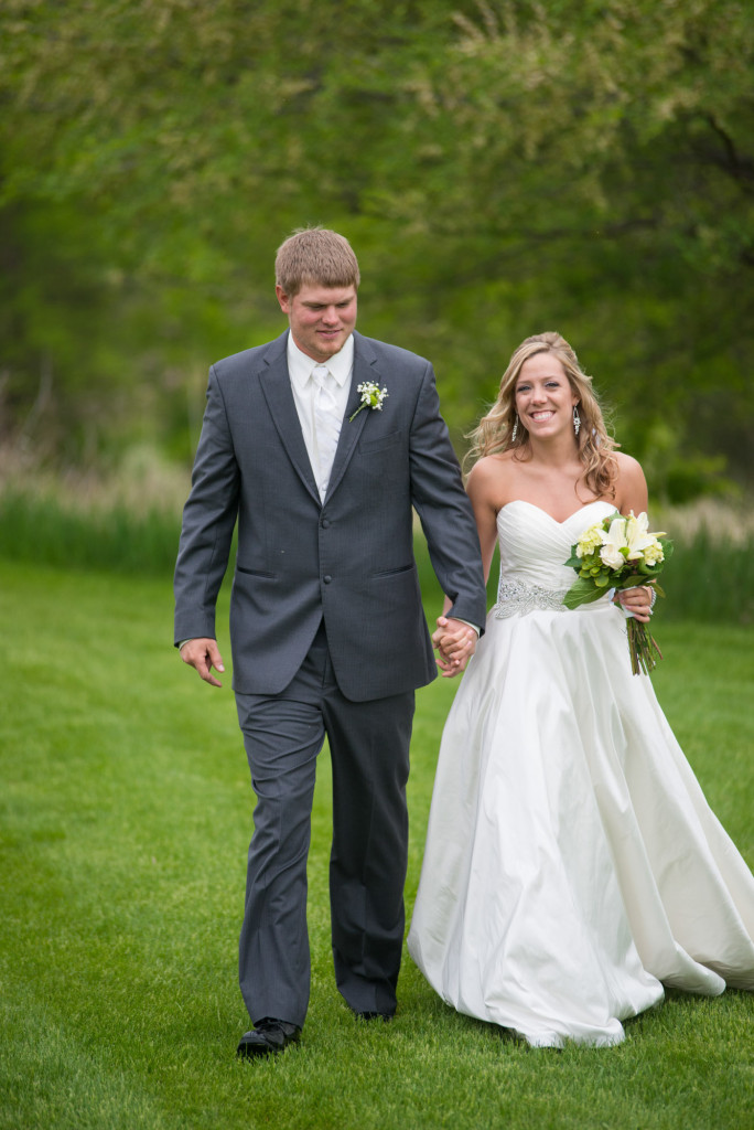 Danielle and Jared's spring wedding in Buffalo, MN