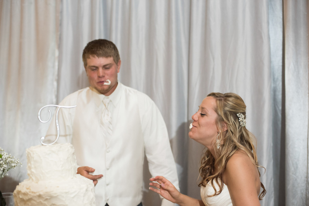 Danielle and Jared's spring wedding in Buffalo, MN