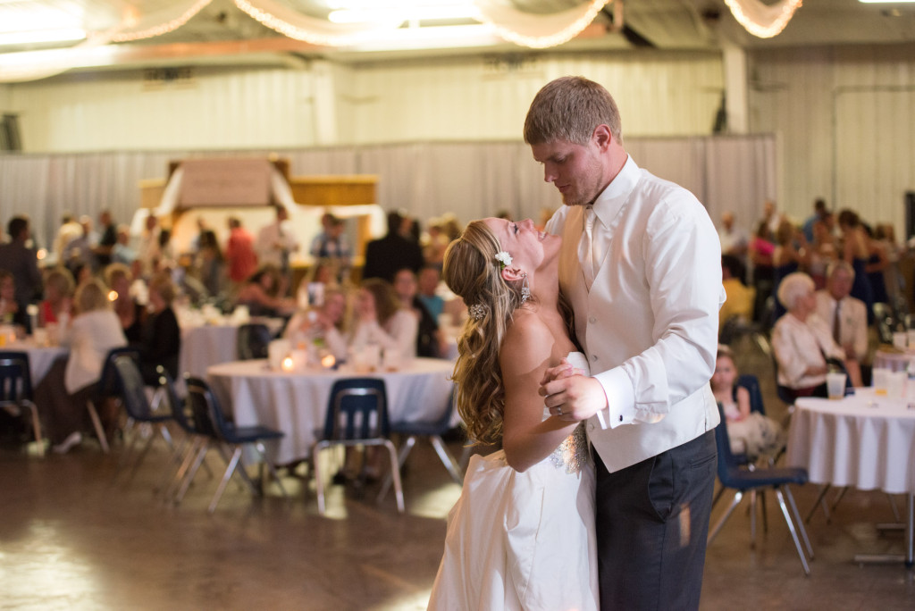 Danielle and Jared's spring wedding in Buffalo, MN