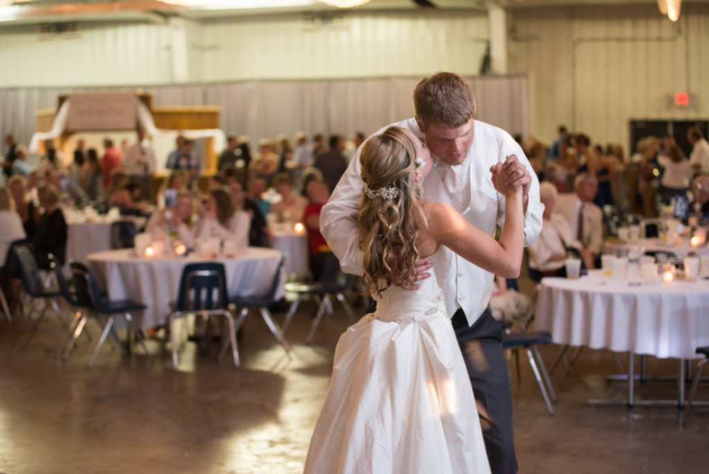 Danielle and Jared's spring wedding in Buffalo, MN
