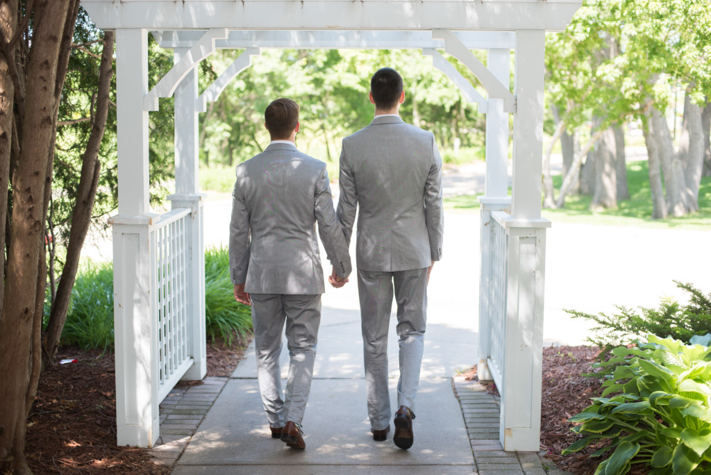 Travis and Brian's summer wedding at Bearpath in Eden Prairie, MN