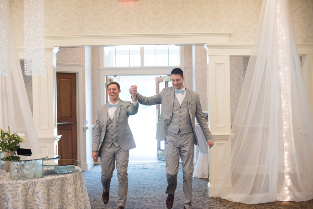 Travis and Brian's summer wedding at Bearpath in Eden Prairie, MN