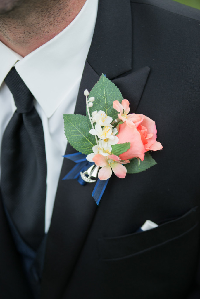 Kimberly and Kyle's summer wedding at Majestic Oaks in Andover, MN