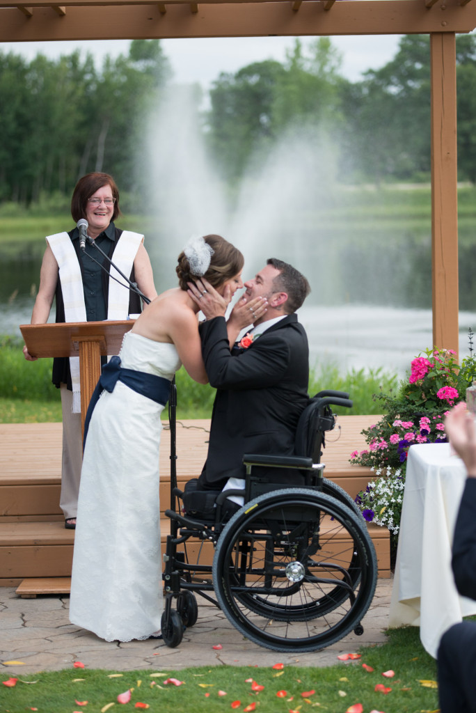 Kimberly and Kyle's summer wedding at Majestic Oaks in Andover, MN
