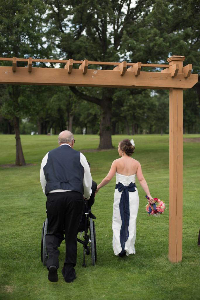 Kimberly and Kyle's summer wedding at Majestic Oaks in Andover, MN