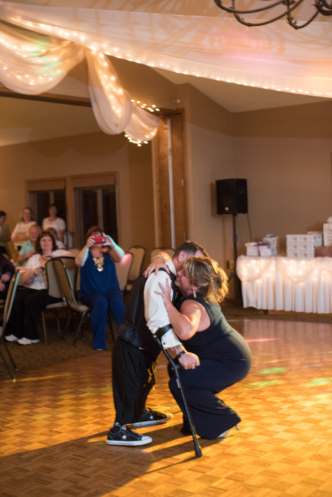 Kimberly and Kyle's summer wedding at Majestic Oaks in Andover, MN