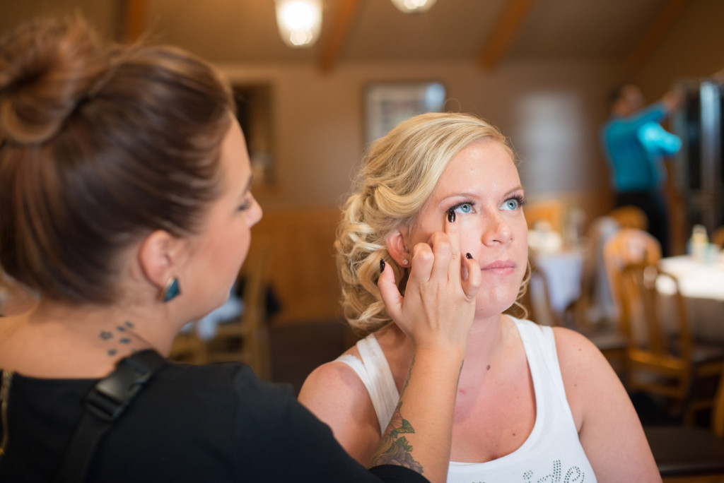 Gigi and Matt's nautical wedding on Lake Minnetonka