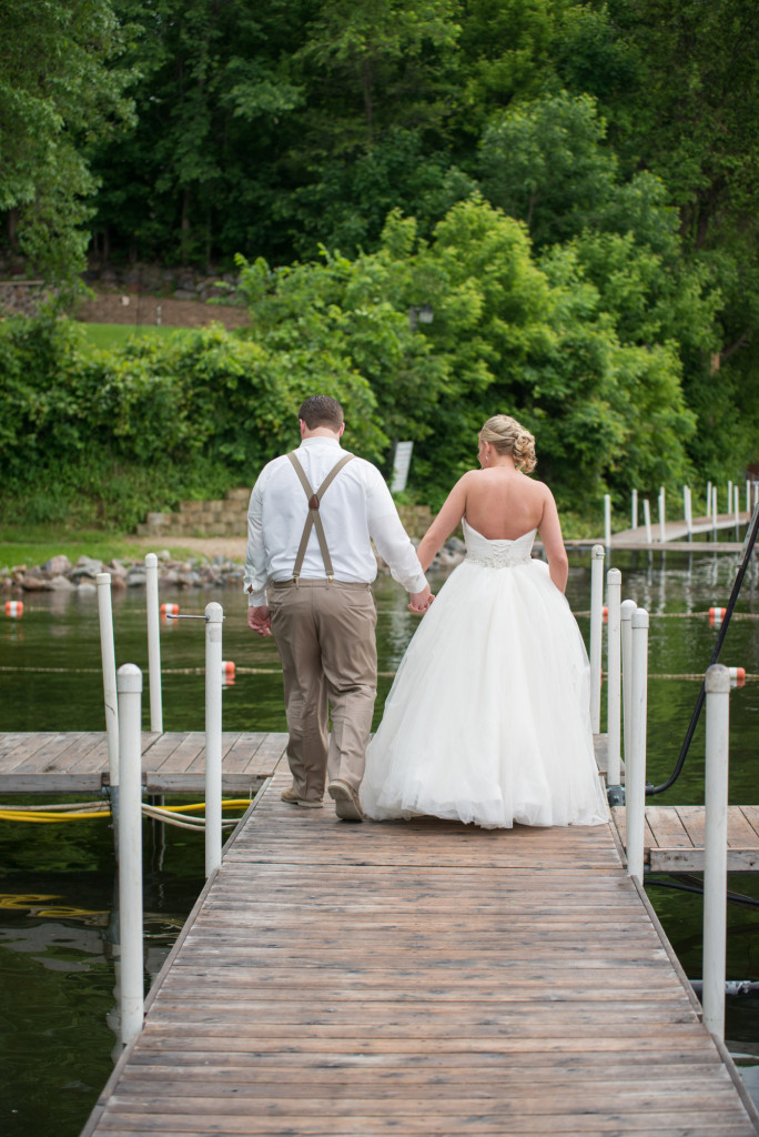 Gigi and Matt's nautical wedding on Lake Minnetonka