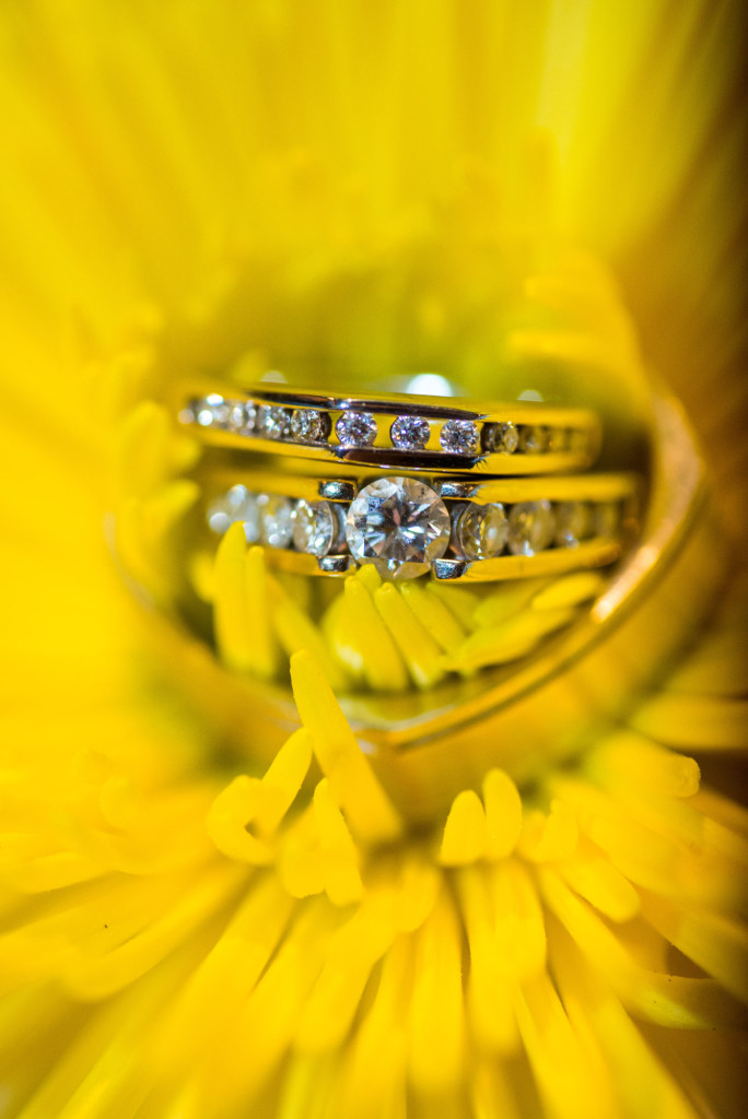 Gigi and Matt's nautical wedding on Lake Minnetonka