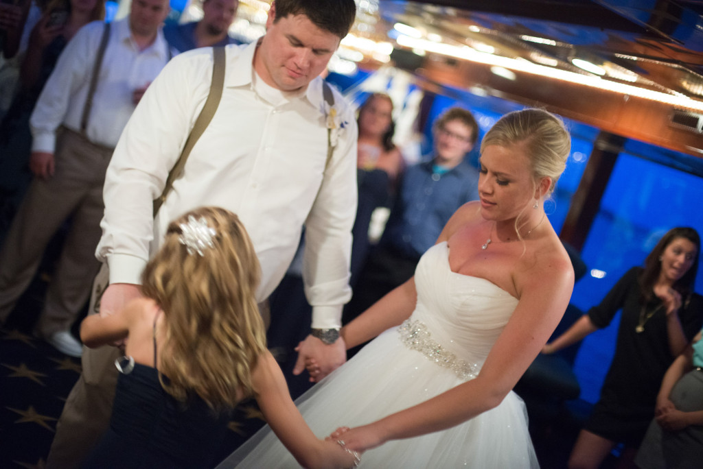 Gigi and Matt's nautical wedding on Lake Minnetonka
