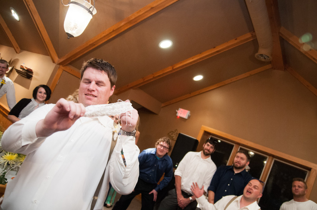 Gigi and Matt's nautical wedding on Lake Minnetonka