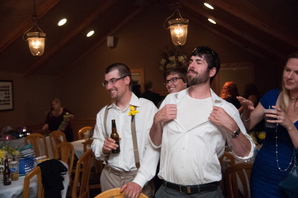 Gigi and Matt's nautical wedding on Lake Minnetonka