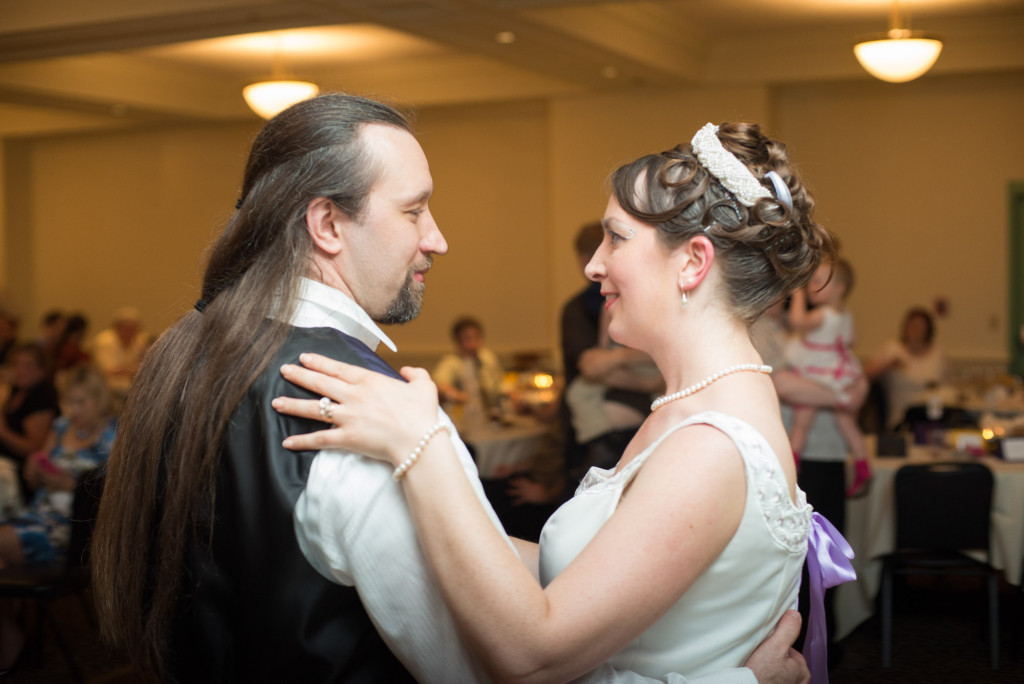 Kirsten and Damon's summer wedding at Como with celi dance reception in St. Paul, MN