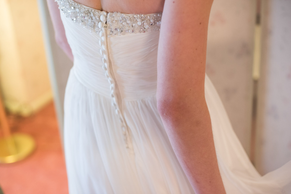 Kelly and Jeremy's summer wedding on the St. Croix river in Hudson, WI