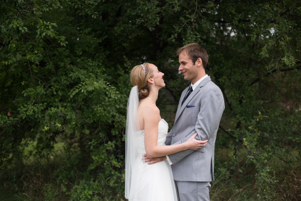 Kelly and Jeremy's summer wedding on the St. Croix river in Hudson, WI