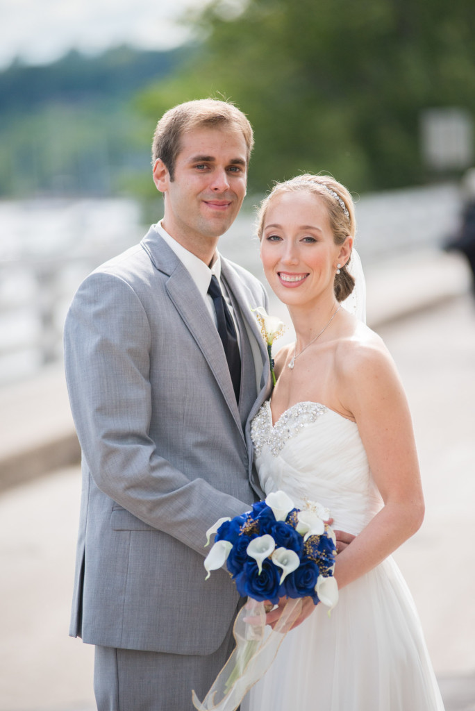Kelly and Jeremy's summer wedding on the St. Croix river in Hudson, WI