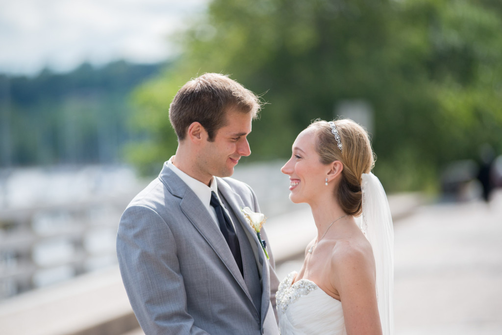 Kelly and Jeremy's summer wedding on the St. Croix river in Hudson, WI