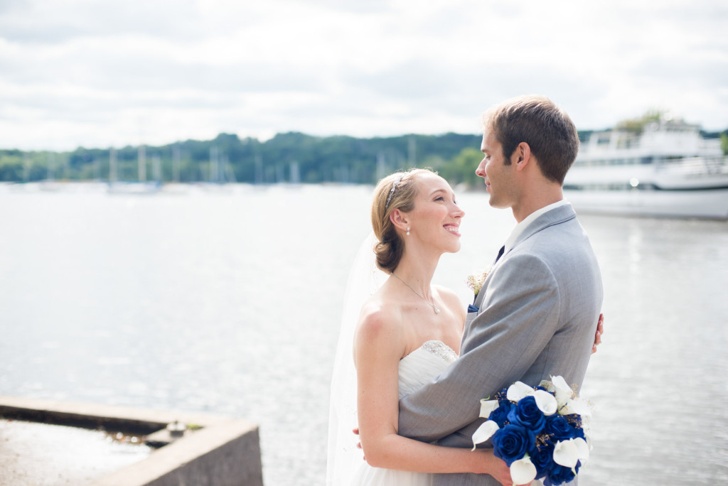 Kelly and Jeremy's summer wedding on the St. Croix river in Hudson, WI