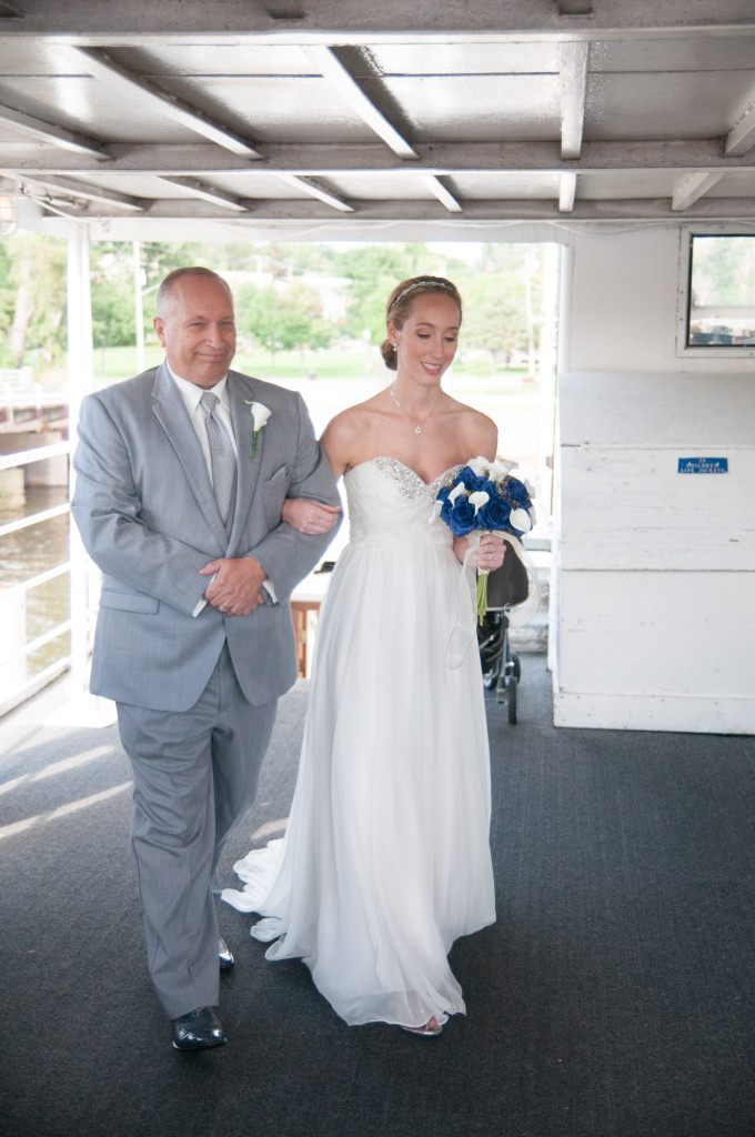 Kelly and Jeremy's summer wedding on the St. Croix river in Hudson, WI