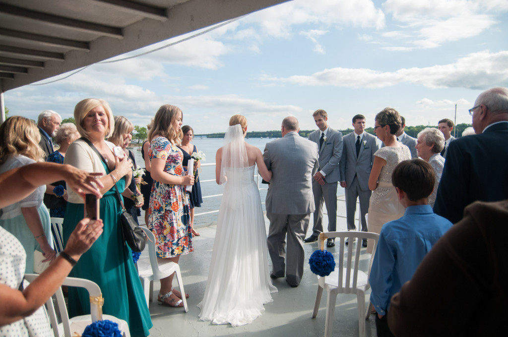 Kelly and Jeremy's summer wedding on the St. Croix river in Hudson, WI