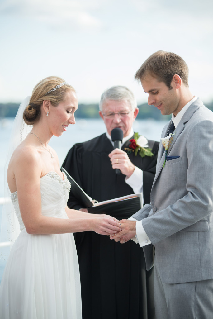 Kelly and Jeremy's summer wedding on the St. Croix river in Hudson, WI
