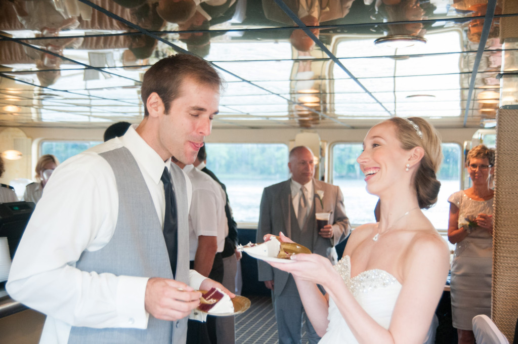 Kelly and Jeremy's summer wedding on the St. Croix river in Hudson, WI