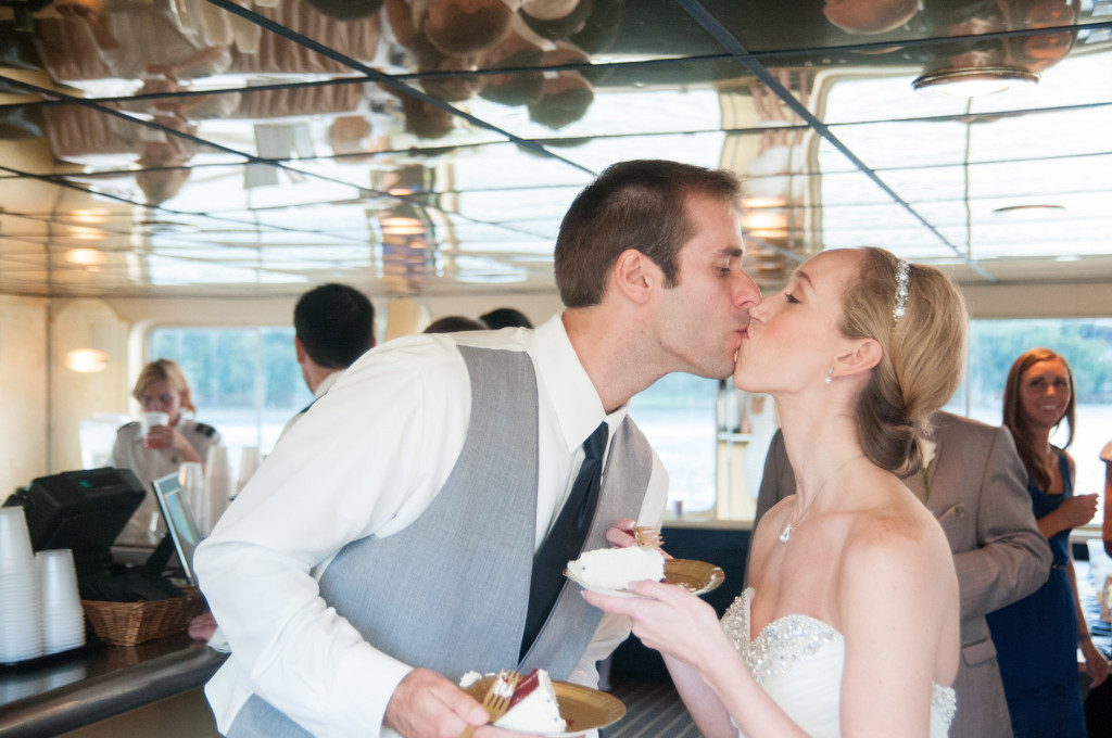 Kelly and Jeremy's summer wedding on the St. Croix river in Hudson, WI