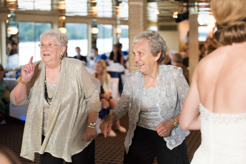 Kelly and Jeremy's summer wedding on the St. Croix river in Hudson, WI