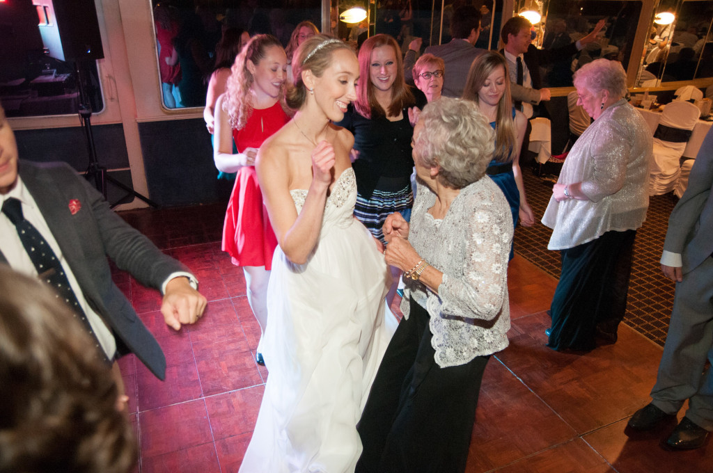 Kelly and Jeremy's summer wedding on the St. Croix river in Hudson, WI