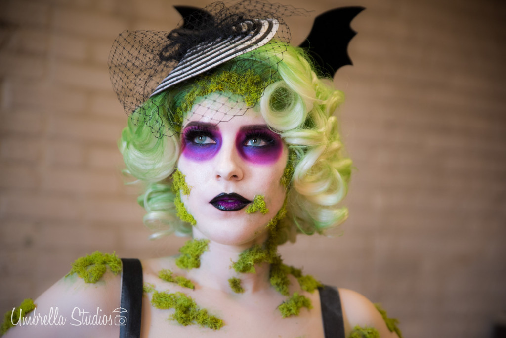 Alexandra Hanson's gender bent Beetlejuice cosplay