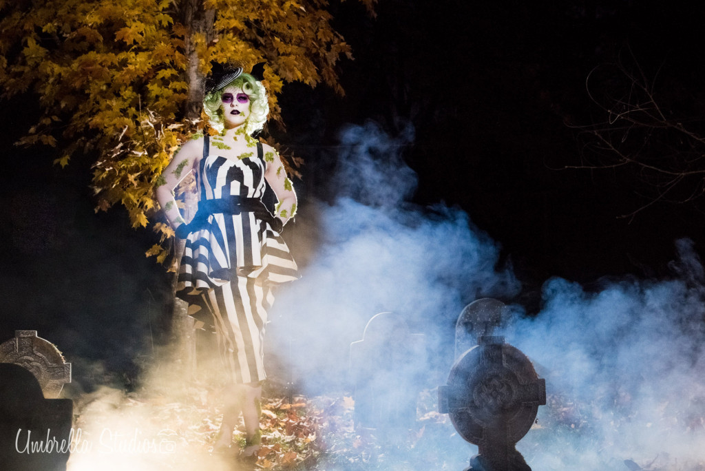 Alexandra Hanson's gender bent Beetlejuice cosplay